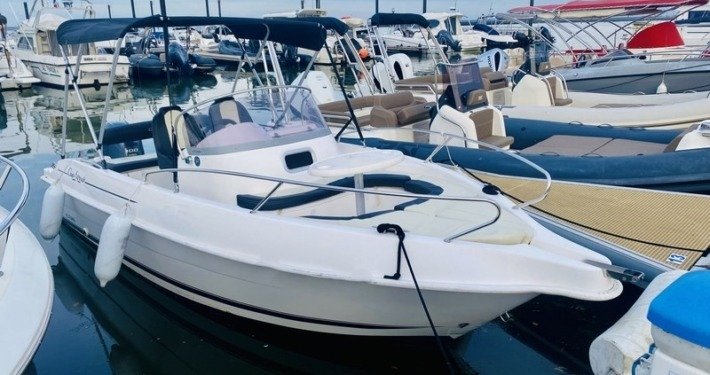 b2 marine 572 5 710x375 - Cap Ferret 572 open