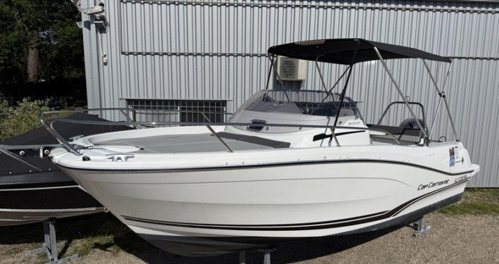 cap camarat 6.5 wa 3 2 710x375 - Cap Camarat 6.5 WA S&eacute;rie 3