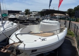 Jeanneau Cap Camarat 7.5 CC Cap Camarat 7.5 CC 17 260x185 - Jeanneau Cap Camarat 7.5 CC