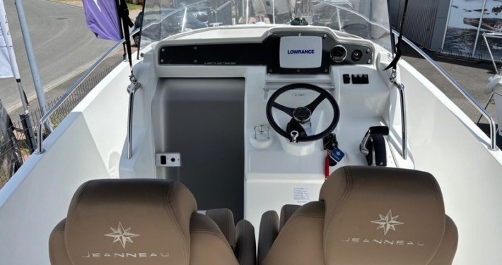 Cap Camarat 7.5 CC 14 710x375 - Jeanneau Cap Camarat 7.5 CC