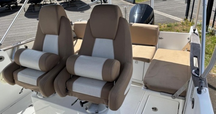 Cap Camarat 7.5 CC 18 710x375 - Jeanneau Cap Camarat 7.5 CC