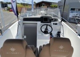 Cap Camarat 7.5 CC 6 260x185 - Jeanneau Cap Camarat 7.5 CC